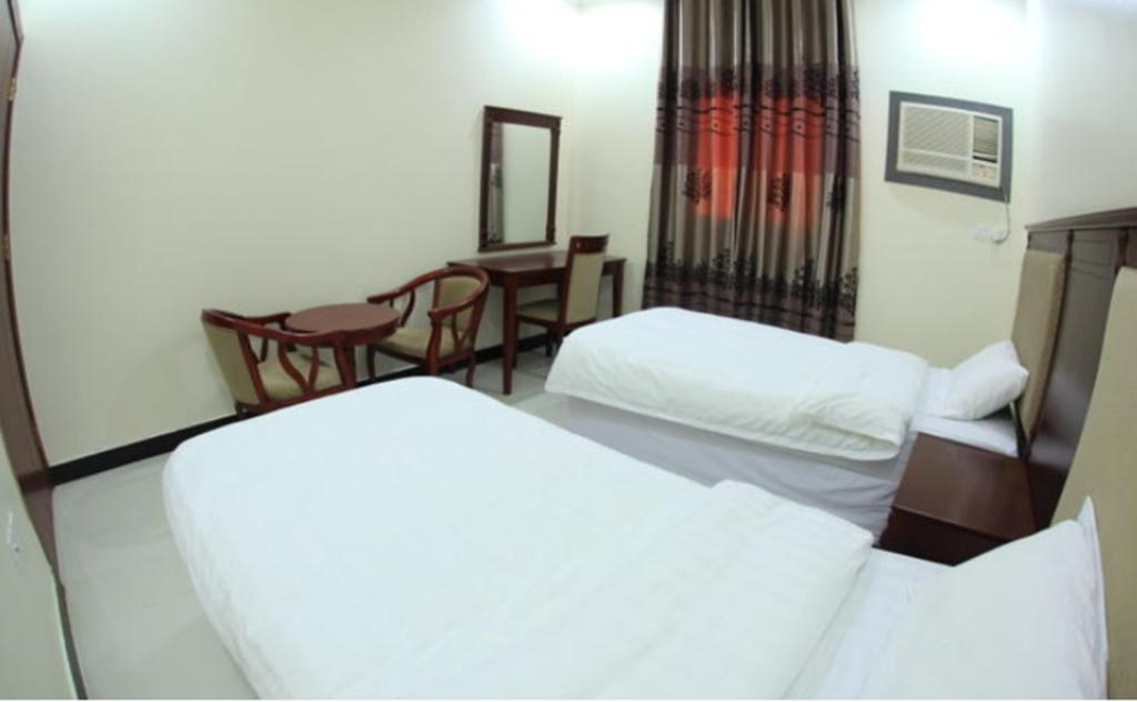Fakher Yanbu Hotel Habitación foto